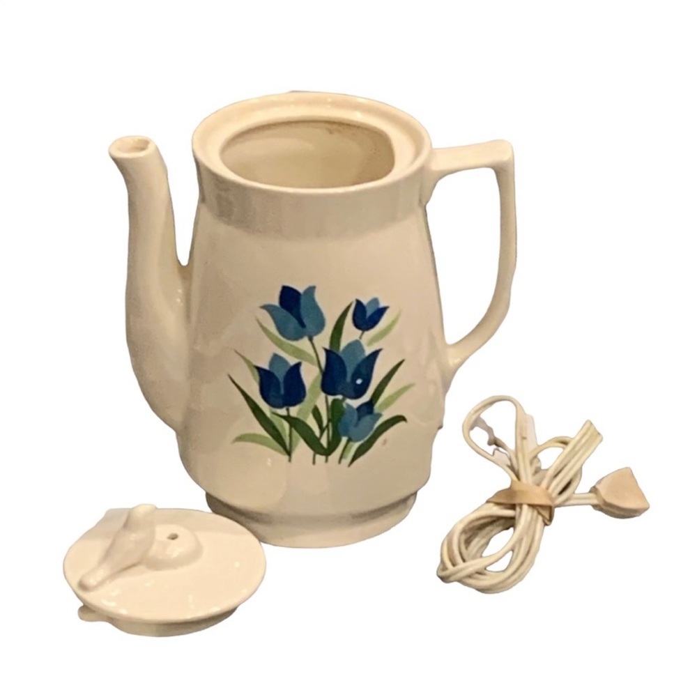 Tea pot, made in Japan, 1950s spring flower electric teapot. Still works.
